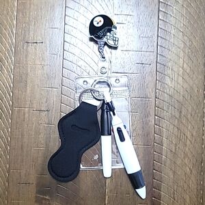 Pittsburgh Steelers badge reel